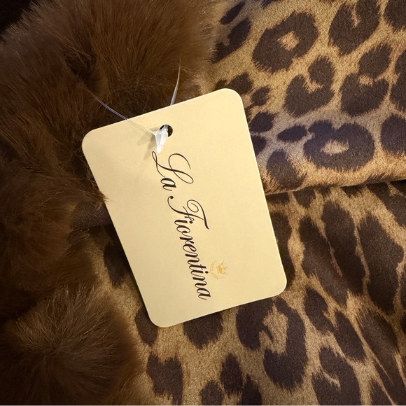 La Fiorentina NWT Leopard Brown Faux Fur Wrap Scarf Animal Print - Picture 3 of 9